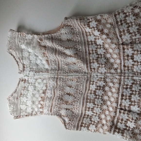 FRANCESAS White Nude DRESS Tulle Lace Skaters Size Medium - Picture 6 of 9